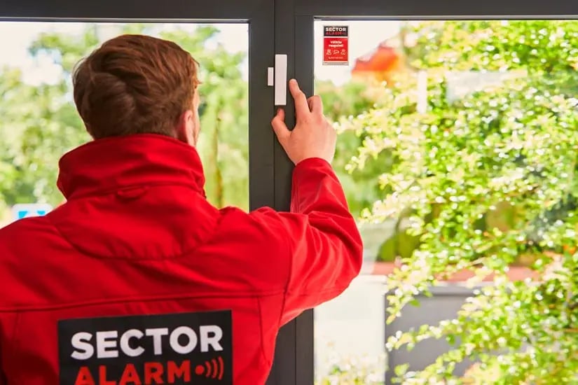 825x550-halusimme-järjestelmän-jota-voi-hallita-napin-painahduksella-1