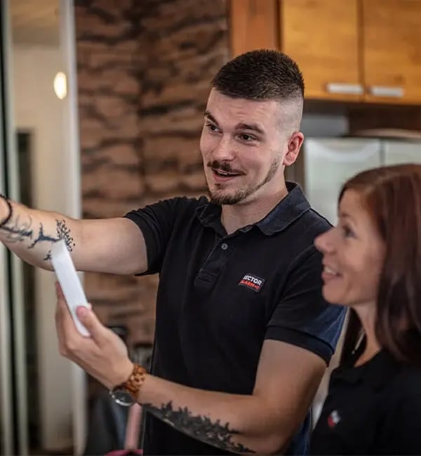 asentaja-mentori-600x650