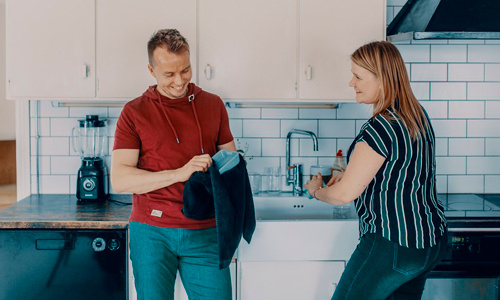 500x300_perheen-isä-nukkuu-hyvin_2