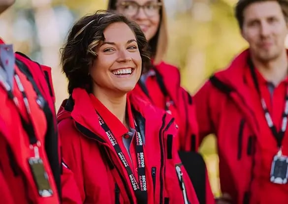 Mitä opas pitää sisällään?