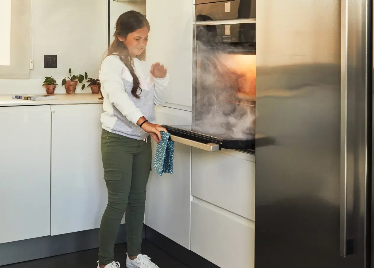 Hälytysjärjestelmäämme sisältyy aina optinen savuilmaisin