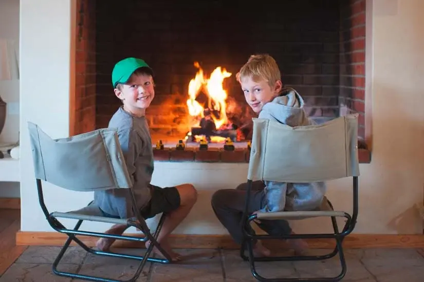 Palohälytin havaitsi tulitikkuleikit ajoissa