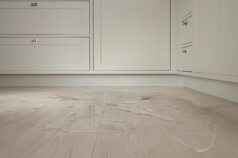 Vesivahinko kotona – näin Sector Alarmin hälytysjärjestelmä auttoi