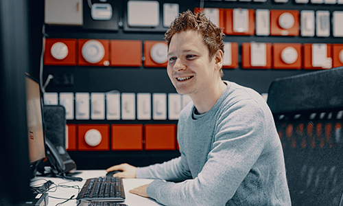 Sector Alarm työntekijä