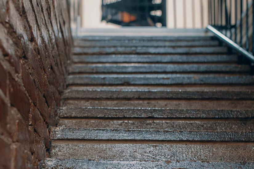 Murtovaras iski kellariin